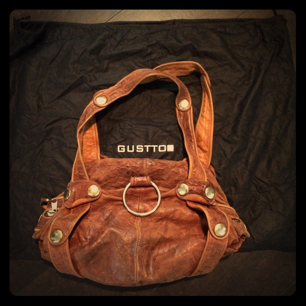 Gustto shoulder bag